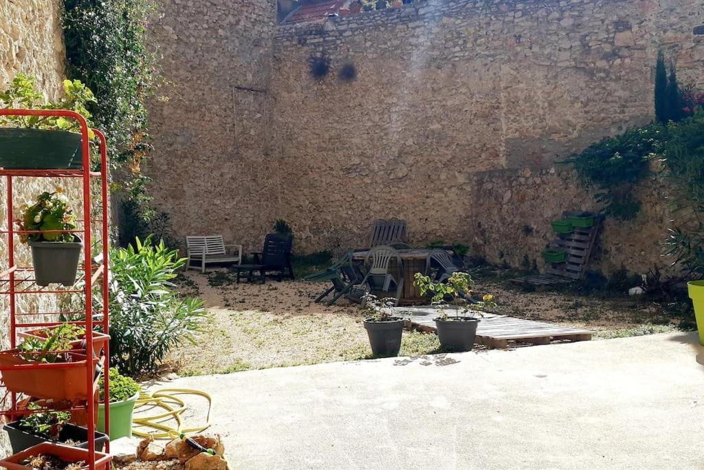 Sète Le Loft Cosy - Centre Ville - Cadre Royal מראה חיצוני תמונה